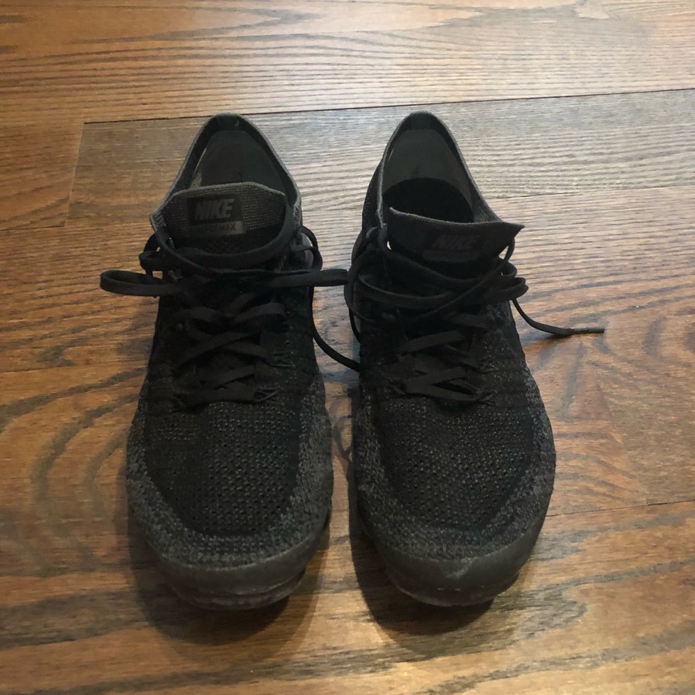 NIKE VAPORMAX FLYKNIT